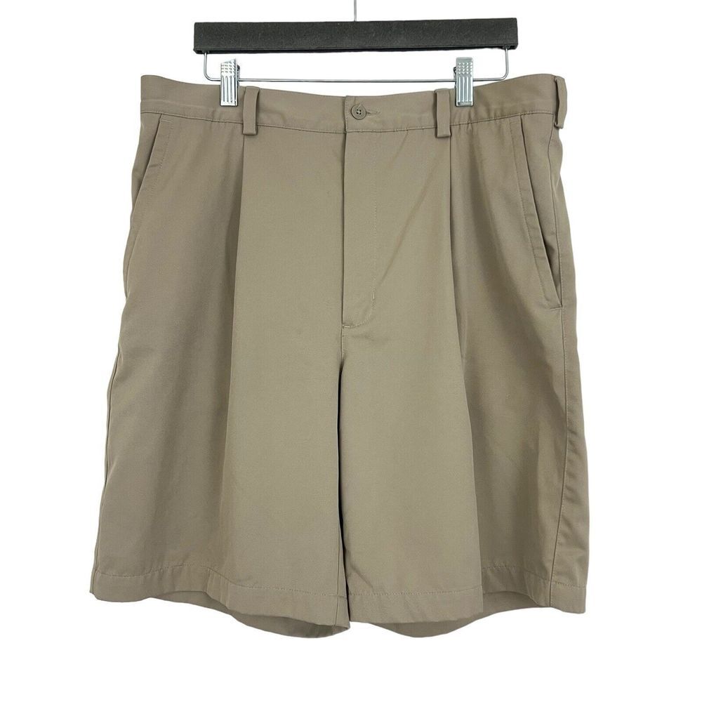 Nike Golf Mens Size 36 Tan Pleated Front Chino Shorts